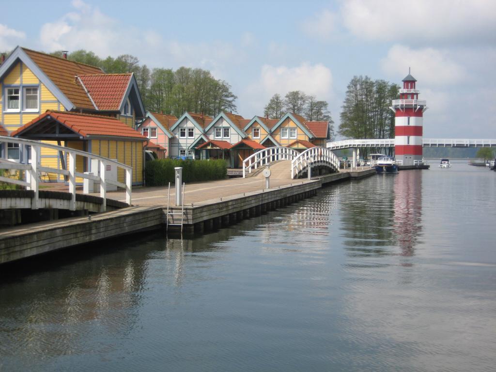 Schloss-Und Seeblick Apartment Rheinsberg Extérieur photo