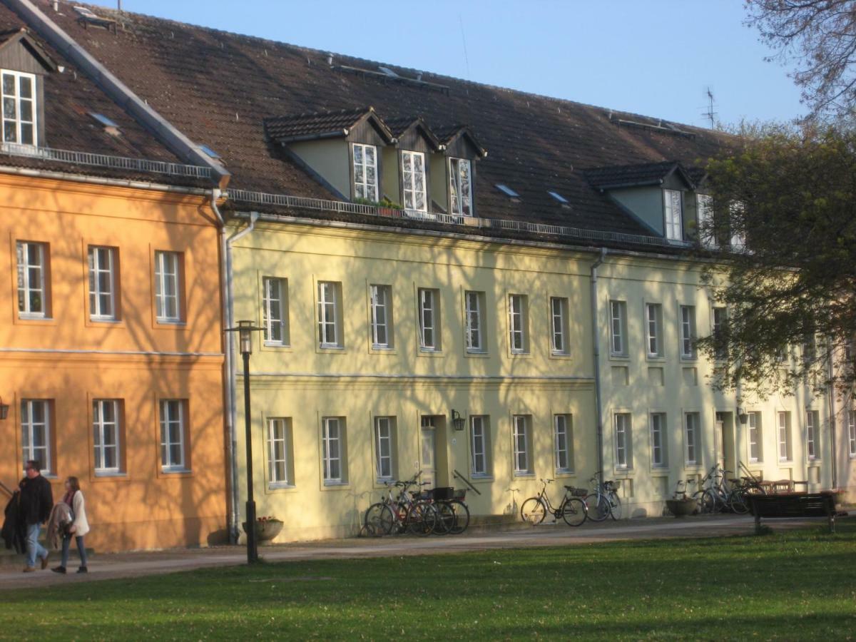Schloss-Und Seeblick Apartment Rheinsberg Extérieur photo